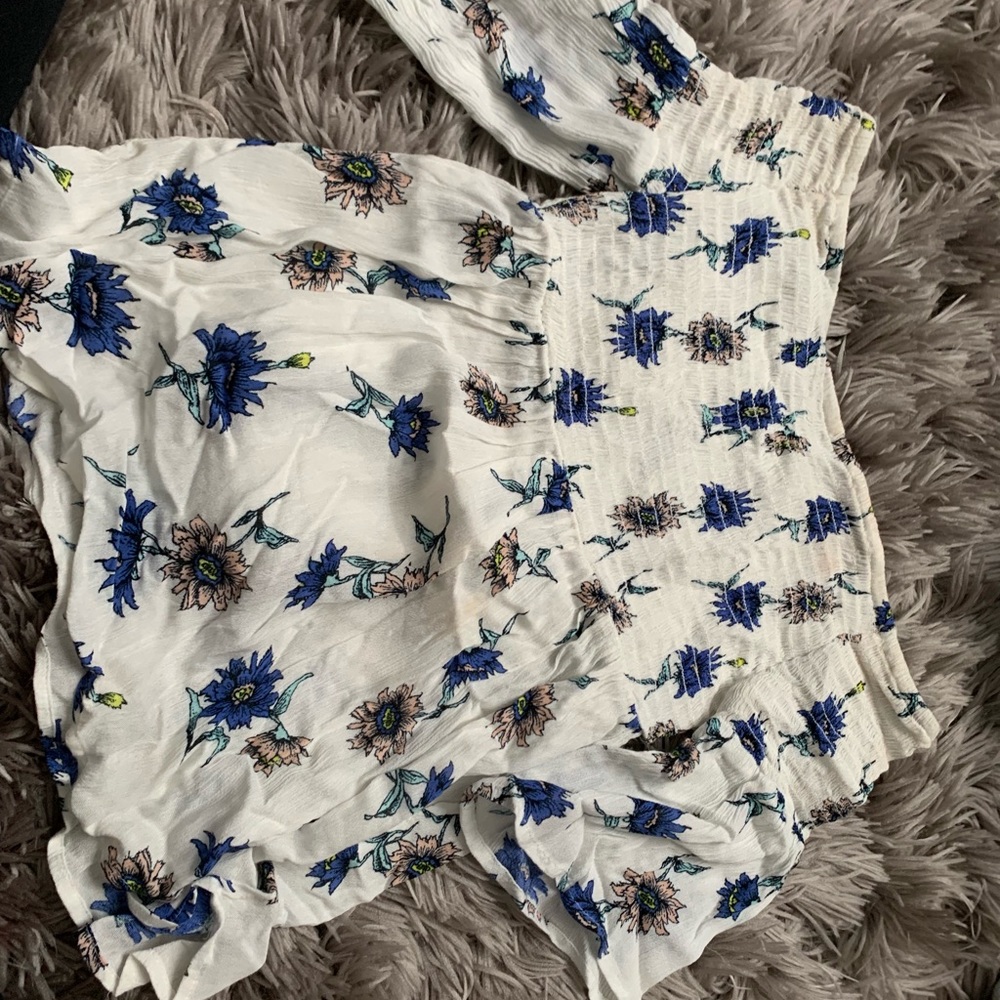 shirts - Picture 4 of 8